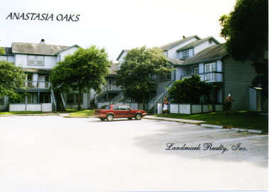 Anastasia Oaks Condos Exterior View