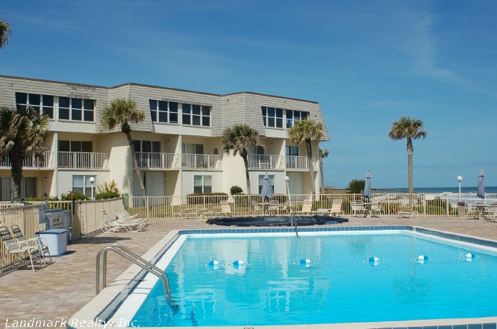 Coquina Condo is a beachfront complex with ocean front condos and ocean view condos.